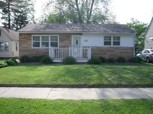 1113 N Thirteenth St., Dekalb, IL 60115