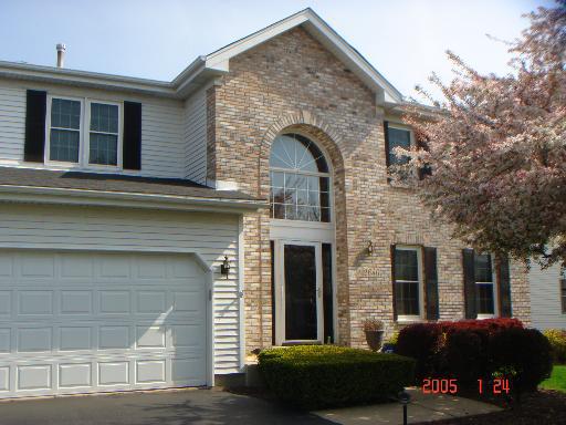 2640 Kettlehook Dr., Elgin, IL 60123