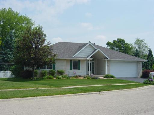 261 Lexington St., Dekalb, IL 60115
