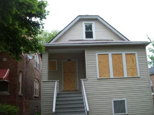 8551 S Oglesby Ave., Chicago, IL 60617