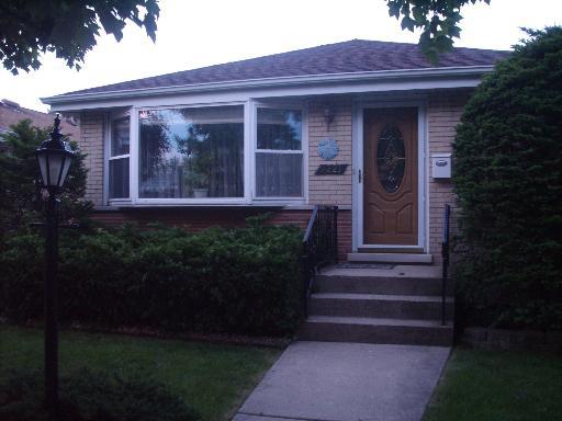 3221 Pearl St., Franklin Park, IL 60131