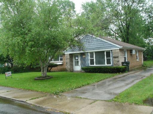 313 Minocqua St., Park Forest, IL 60466