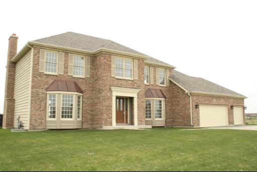 7 Wintergreen Ct., Algonquin, IL 60102