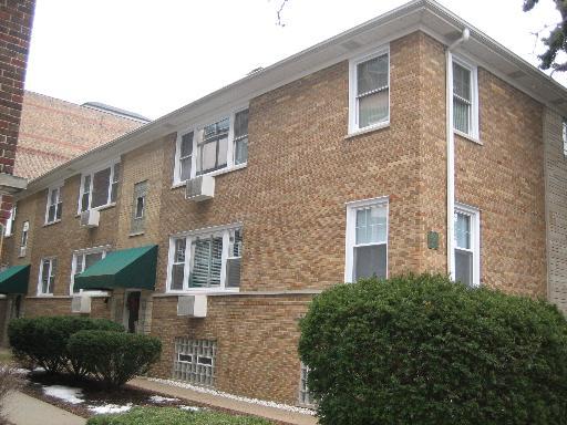 31 S Madison Ave. #4-A, La Grange, IL 60525