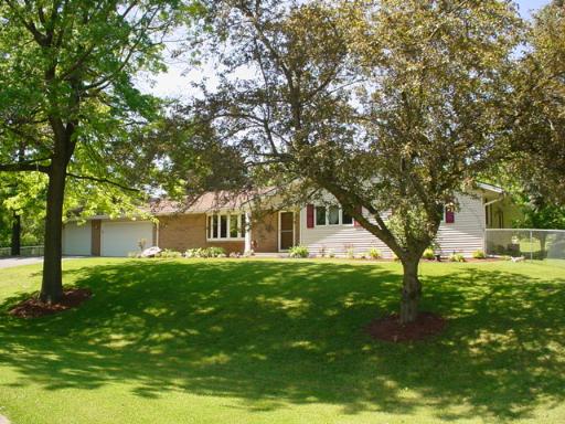 6575 Sheffield Dr., Rockford, IL 61109
