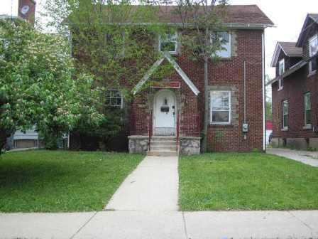 404 Sherman Ave., Elgin, IL 60120