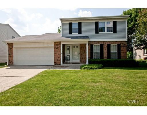 1016 Fordham Way, Westmont, IL 60559
