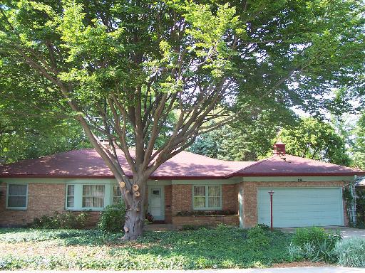 816 Murray Ave., Elgin, IL 60123
