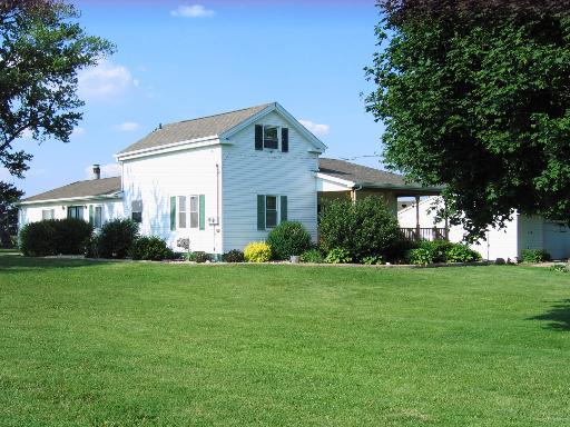 402 W 3rd St., Malden, IL 61337