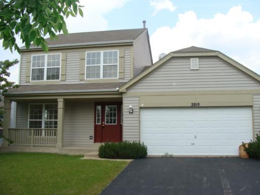 2810 Forestview Dr., Carpentersville, IL 60110