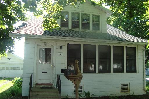 703 N 3rd St., Rochelle, IL 61068