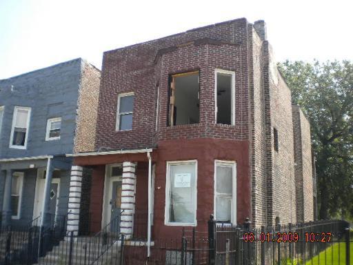 3919 S Calumet Ave., Chicago, IL 60653