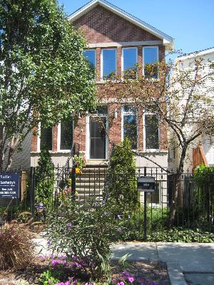 1811 N Fairfield Ave., Chicago, IL 60647