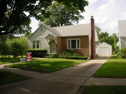 2415 Lawndale Ave., Rockford, IL 61103