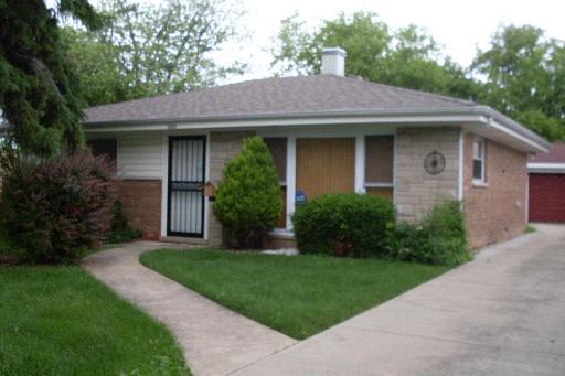 1391 Hirsch Ave., Calumet City, IL 60409