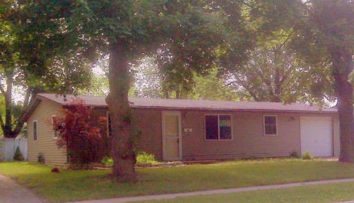 124 Home Dr., Dekalb, IL 60115