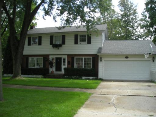 718 N Fairview Ave., Mount Prospect, IL 60056