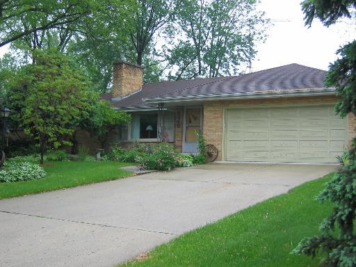 520 Prairie Ave., Naperville, IL 60540