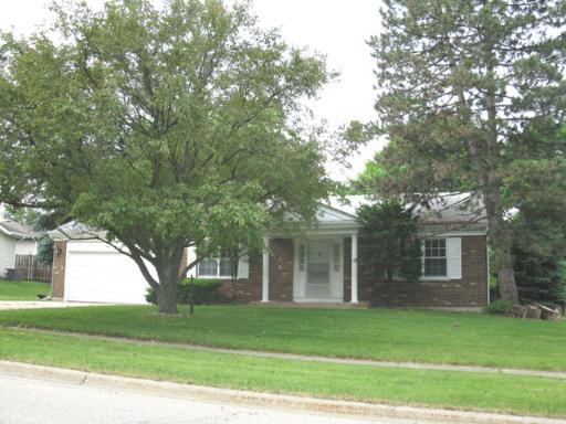 4805 Chesterfield Dr., Mchenry, IL 60050