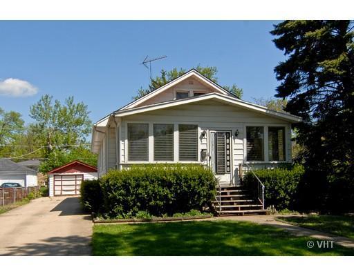 1672 Van Buren Ave., Des Plaines, IL 60018