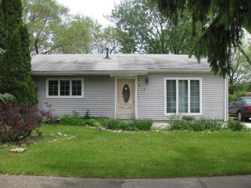 415 Beaver Dr., Streamwood, IL 60107