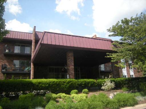 1049 W Ogden Ave. #105, Naperville, IL 60563