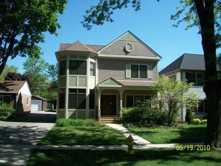 624 Meadow Ln., Libertyville, IL 60048