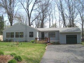 1612 Hillcrest Rd., Rockford, IL 61108