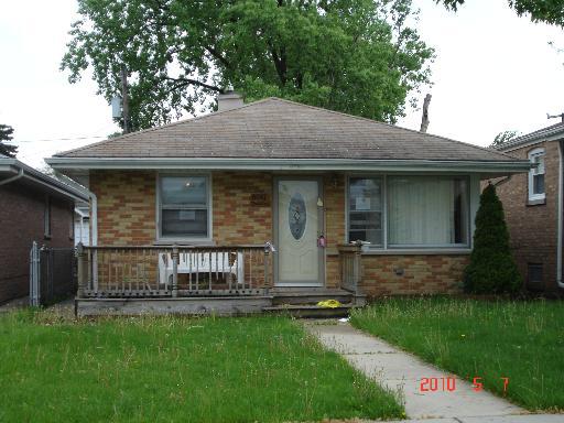 8641 S Menard Ave., Burbank, IL 60459