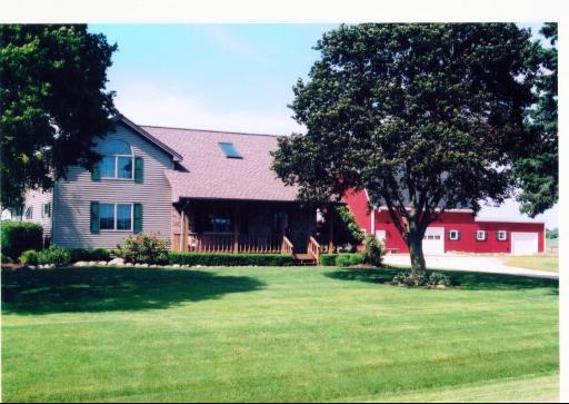 6199 Wolf Rd., Kingston, IL 60145