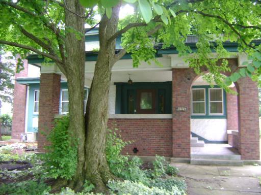 1537 E State St., Rockford, IL 61104