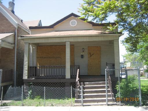 6730 S Laflin Ave., Chicago, IL 60636