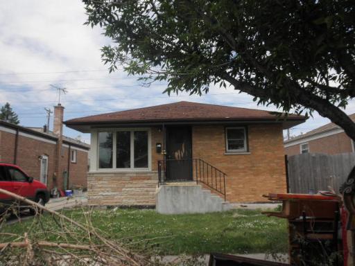 3818 W 75th Pl., Chicago, IL 60652