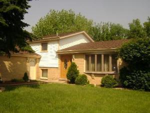 1760 W Joann Ln., Addison, IL 60101