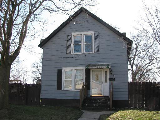 218 Third St., Aurora, IL 60506