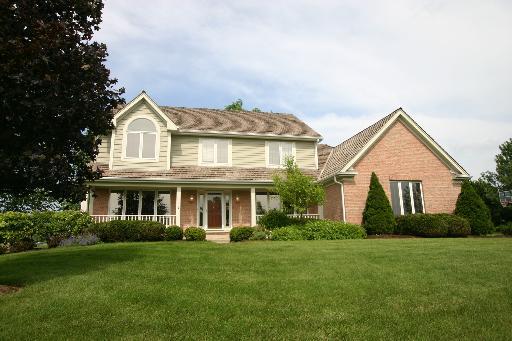27463 N Primrose Ln., Mundelein, IL 60060