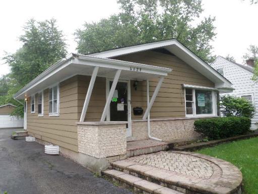 4629 Pershing Ave., Downers Grove, IL 60515