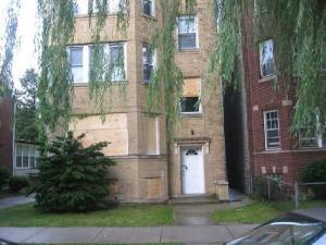 8541 S Phillips Ave., Chicago, IL 60617