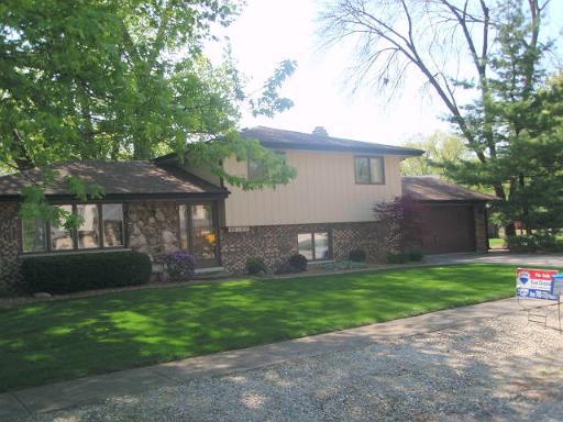 10201 S 82nd Ct., Palos Hills, IL 60465