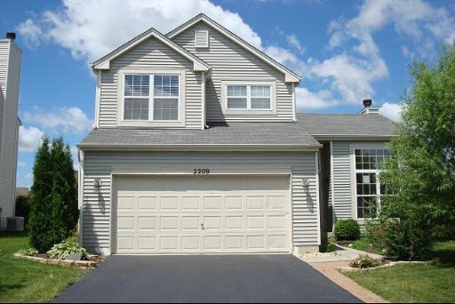 2209 Ashbrook Ln., Plainfield, IL 60586