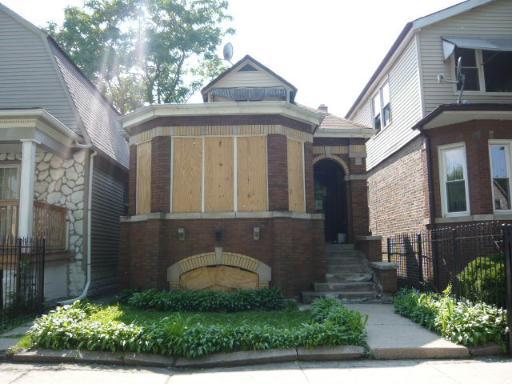 5610 S Seeley Ave., Chicago, IL 60609