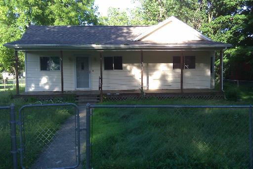 311 N Hickory St., Wenona, IL 61377