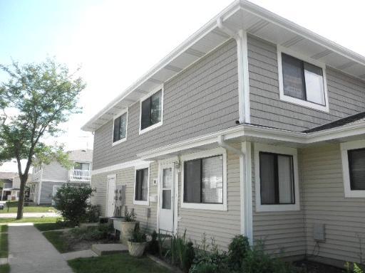 1413 Sutter Dr. #51-3, Hanover Park, IL 60133