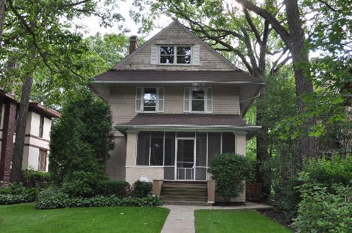 117 Broadway Ave., Wilmette, IL 60091