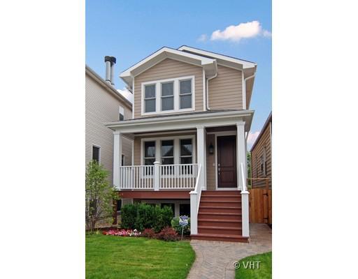 4111 N Claremont Ave., Chicago, IL 60618