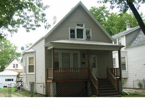 3717 W Sunnyside Ave., Chicago, IL 60625