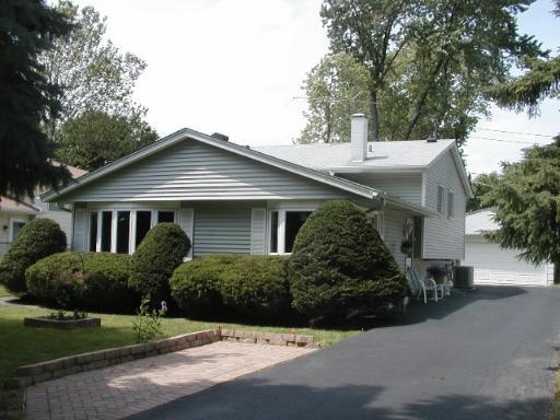 26W366 Harrison Ave., Winfield, IL 60190