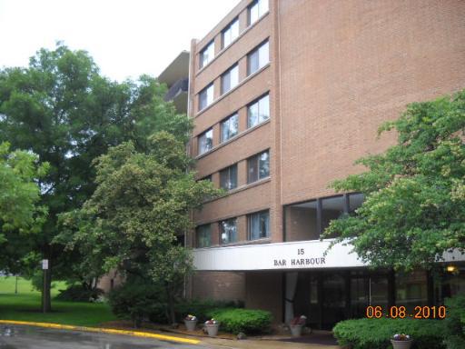 15 Bar Harbour Rd. #3D, Schaumburg, IL 60193