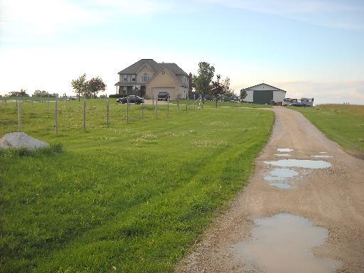 50W254 Keslinger Rd., Maple Park, IL 60151
