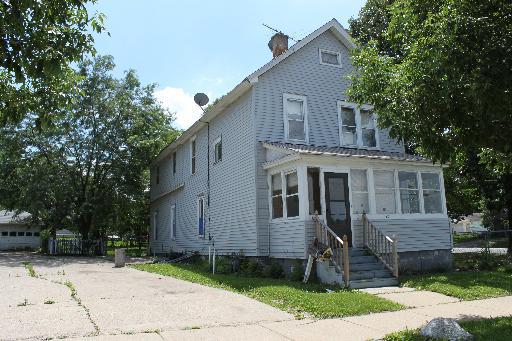 1201 Dearborn Ave., Aurora, IL 60505